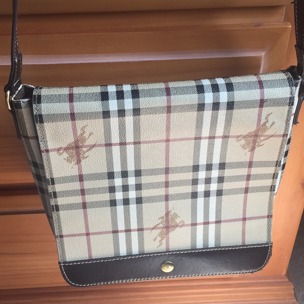 Burberry Crossbody